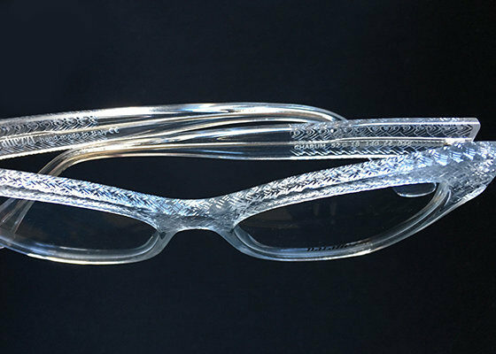 Produzione occhiali Charum Lavorazione Artiginale